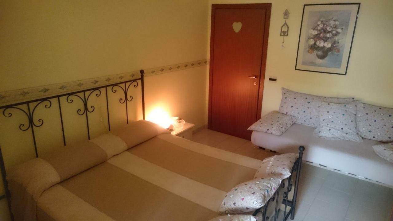 Bed and Breakfast La Casetta Rosa Fano Exterior foto